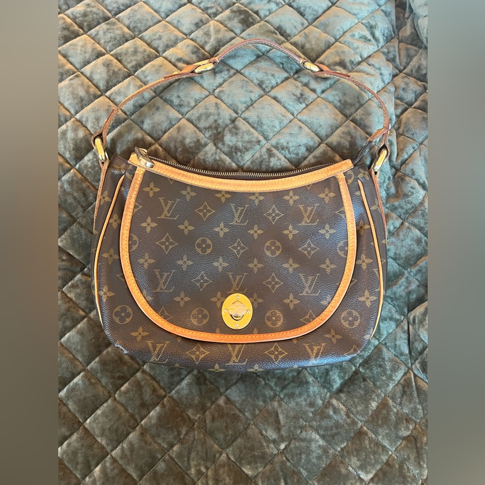 Louis Vuitton Bag